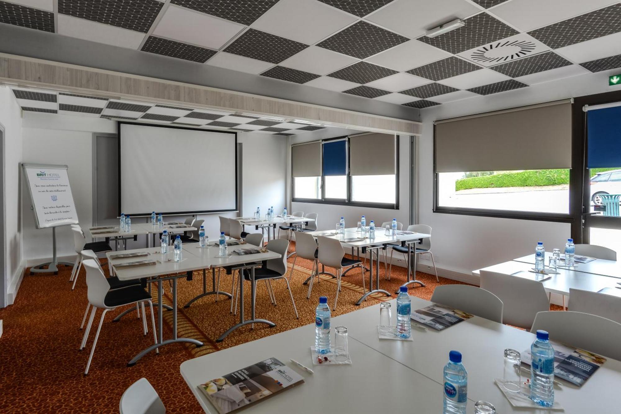 Brit Hotel Rennes Cesson Экстерьер фото