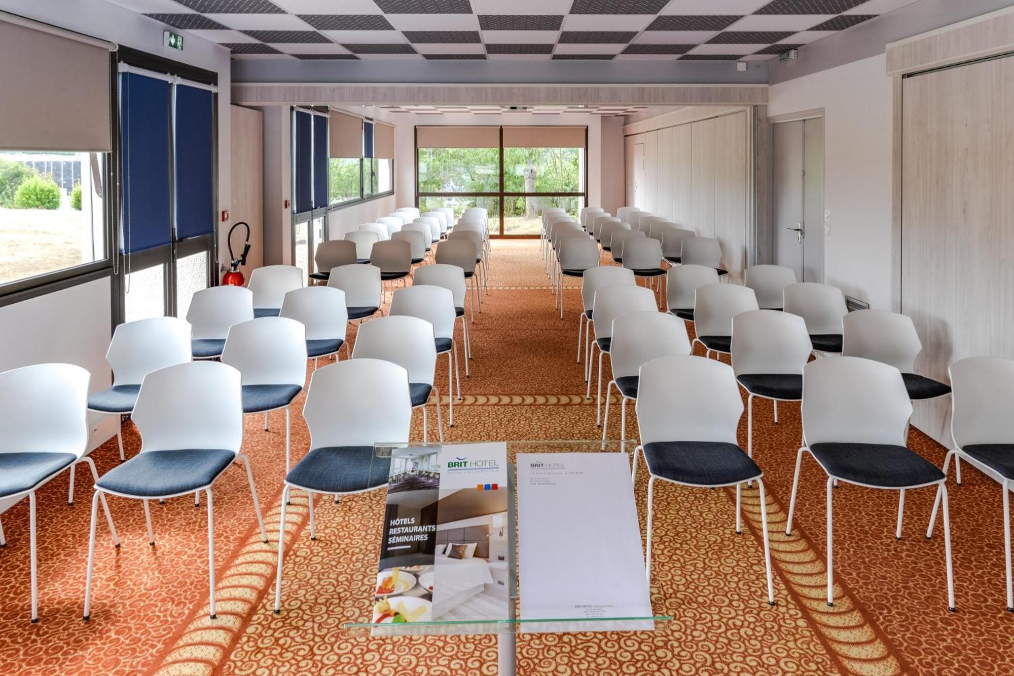 Brit Hotel Rennes Cesson Экстерьер фото