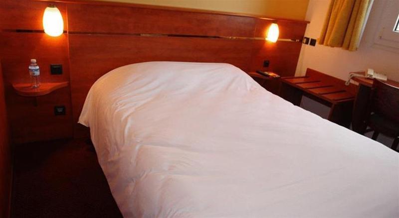 Brit Hotel Rennes Cesson Экстерьер фото